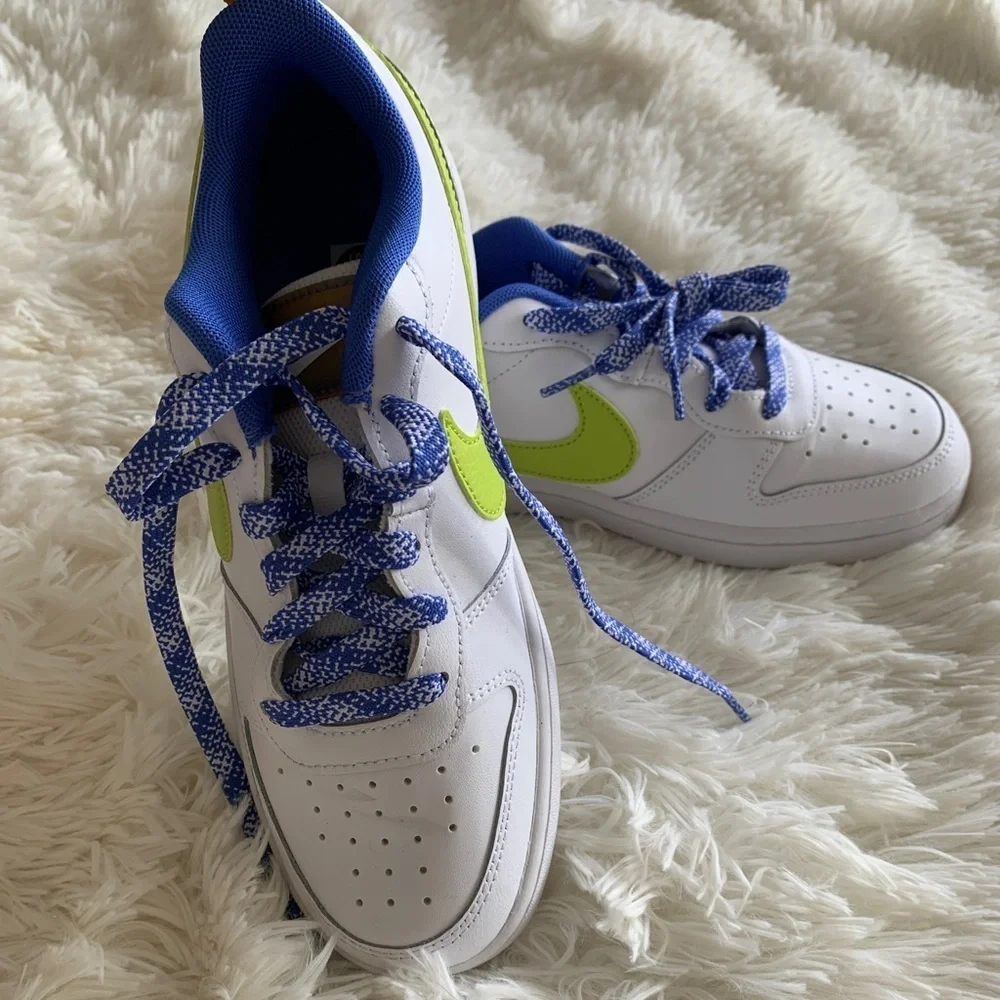 Nike‎ All Day Play size 5.5Y White Neon NEW